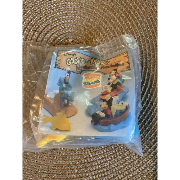 Vintage Burger King Meal Toy Disney's Goofy & Max's Adventure Toy Car - Picture 2 of 4
